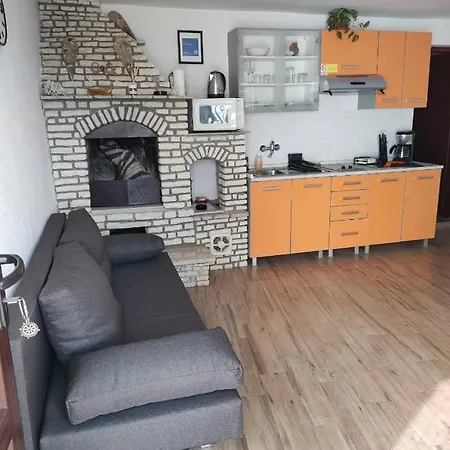 Licul Apartman